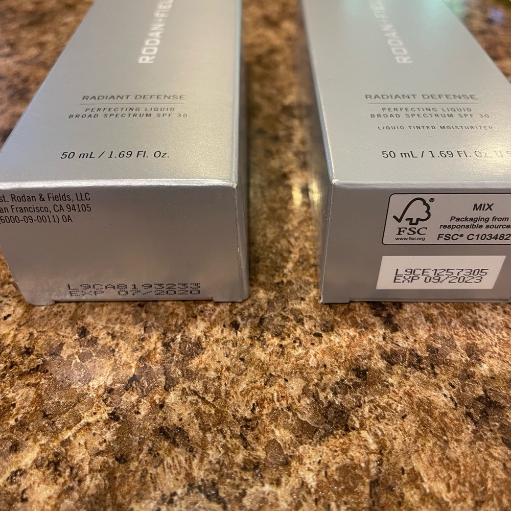 Brand New Rodan + Fields Radiant Defense Perfecting Liquid - Picture 2 of 4